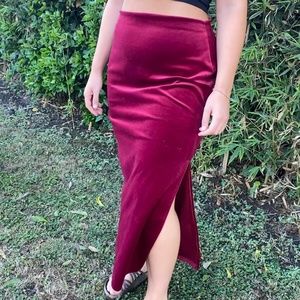 Long red skirt M